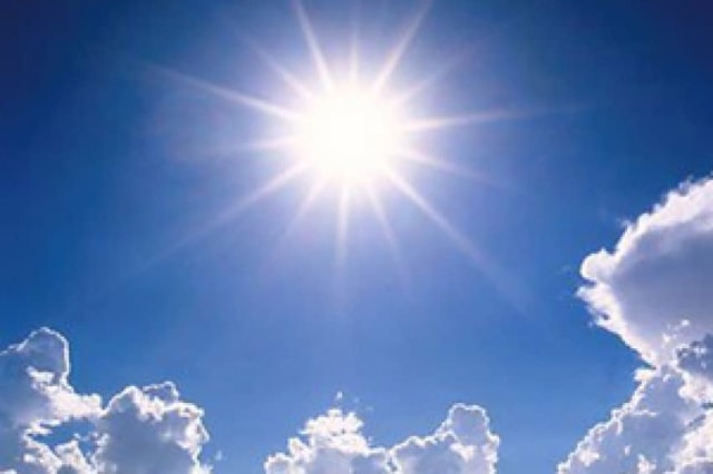 Vreme călduroasă și instabilitate atmosferică în România în următoarele patru săptămâni