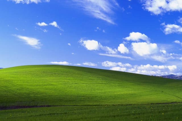 Windows XP împlinește 25 de ani de la lansare, o versiune memorabilă a Microsoft