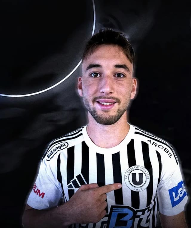 U Cluj a transferat mijlocașul român Luca Szimionaș de la Hellas Verona