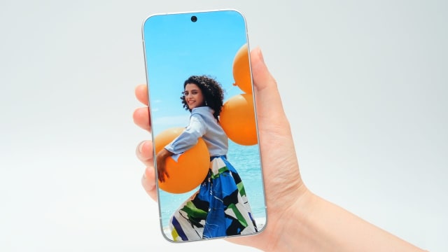TECNO prezintă smartphone-ul cu ramă de 0 mm în jurul ecranului