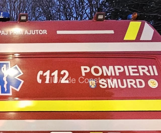 Accident între două mașini între Ciocârlia de Sus și Mereni: două persoane rănite