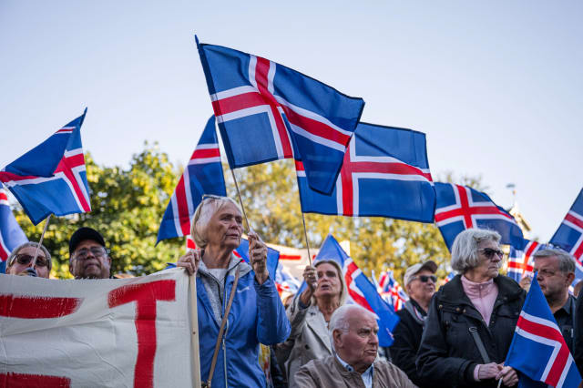 Islandia votează sâmbătă dacă redeschide negocierile de aderare la UE