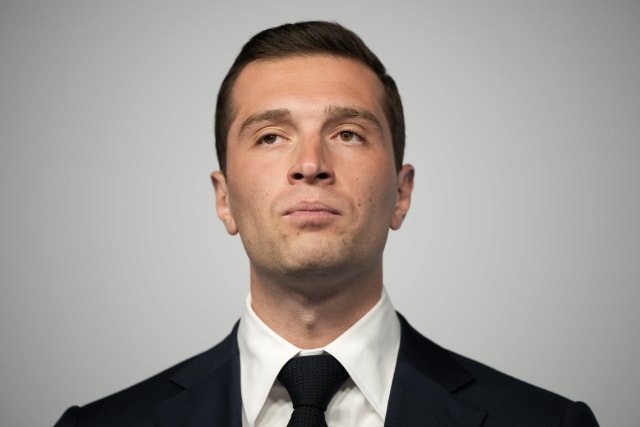 Jordan Bardella la o conferință de presă
