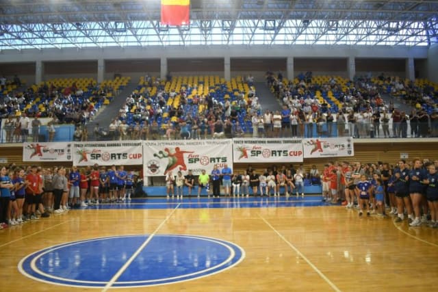 FunSports Cup 2026 s-a încheiat la Brașov: Cine sunt câștigătorii turneului internațional de handbal juvenil