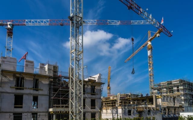 Se construiește mai puțin în 2026: autorizațiile pentru locuințe, în scădere în regiunea Clujului