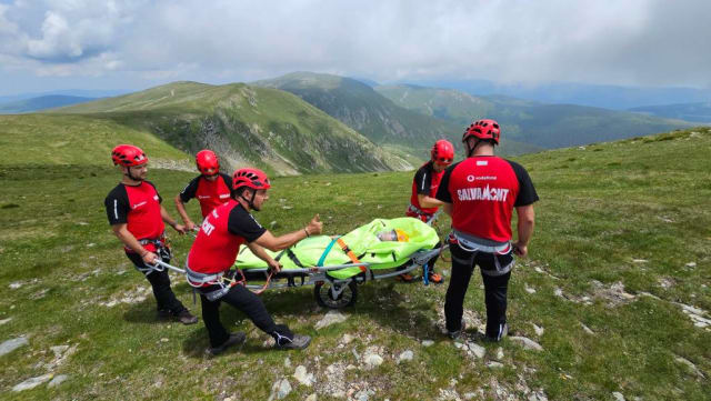 26 de persoane salvate de echipele Salvamont în ultimele 24 de ore