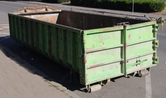 Unde sunt amplasate benele pentru deșeuri voluminoase în Constanța săptămâna aceasta