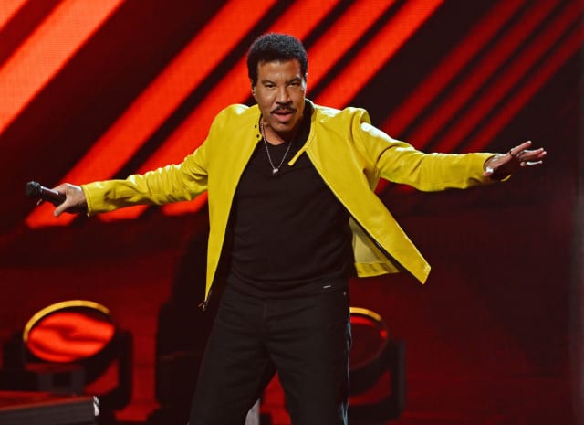 Lionel Richie s-a internat voluntar la terapie intensivă după concertul din Saint-Louis