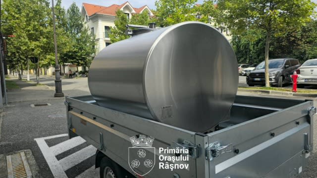Râșnovul a achiziționat o nouă cisternă de 1.000 de litri pentru apă potabilă