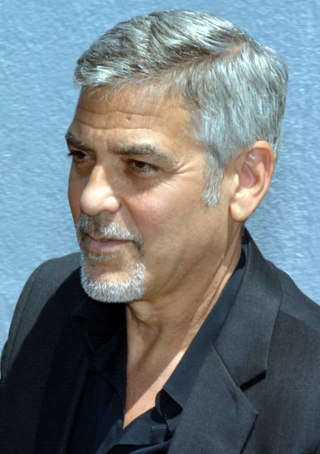 George Clooney și Danny Boyle pe covorul roșu la Veneția