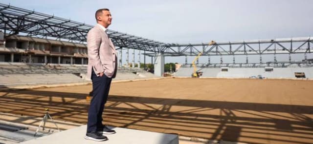 Primăria Timișoara solicită suplimentar fonduri pentru Stadionul Eroii, după declarațiile USR despre Dan Păltinișanu