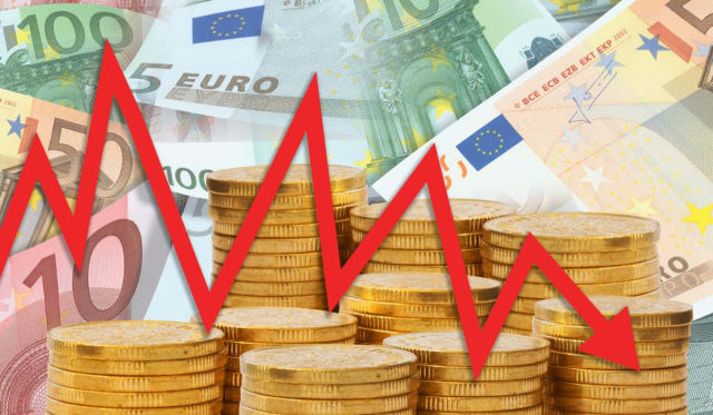 Indicele BET a scăzut cu 3,61% la final de august, pierzând peste 20 de miliarde de lei într-o zi