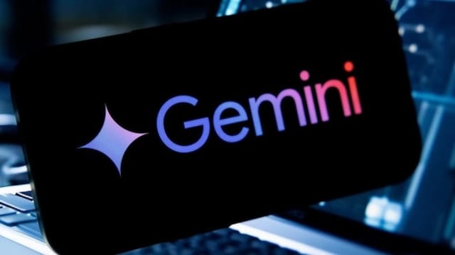 imagine reprezentând logo-ul Google și un model AI