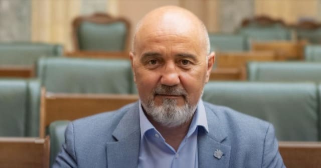 senator Gheorghe Ștefănache în discurs public