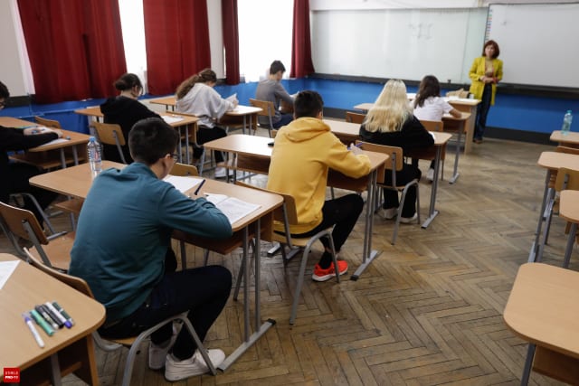 clădiri școlare modernizate, proiecte educaționale în desfășurare
