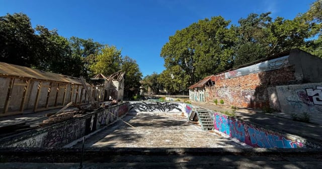 Uszoda din Timișoara are șantier deschis, Parcul Central găzduiește expoziții