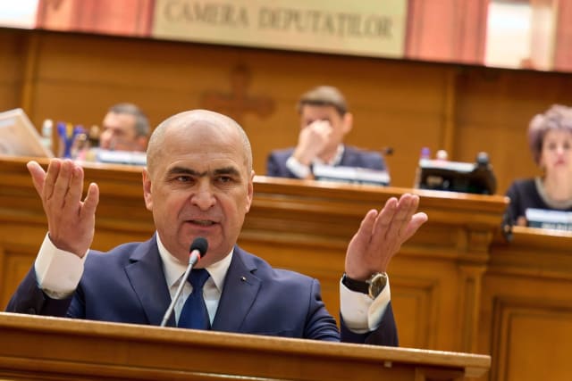 Ilie Bolojan, martirul politic, trebuie să aleagă între guvernare și opoziție