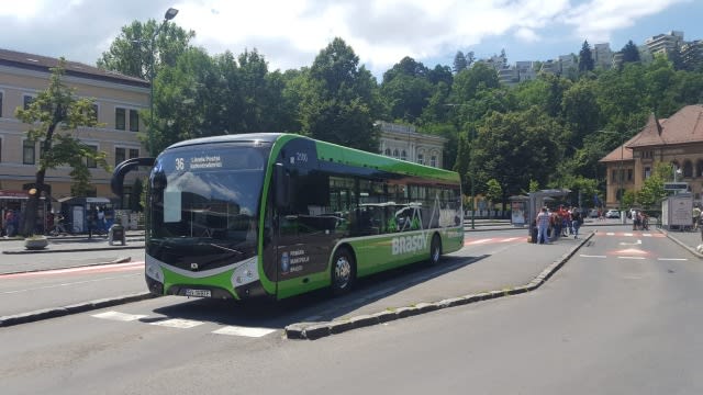 Autobuzele RATBV de pe Linia 36 circulă temporar pe traseu deviat