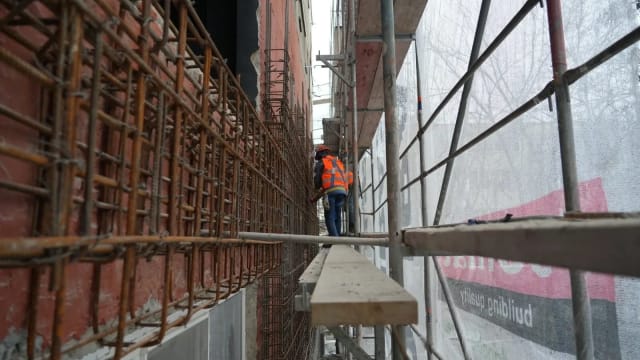 șantier construcții, clădiri rezidențiale și nerezidențiale în România