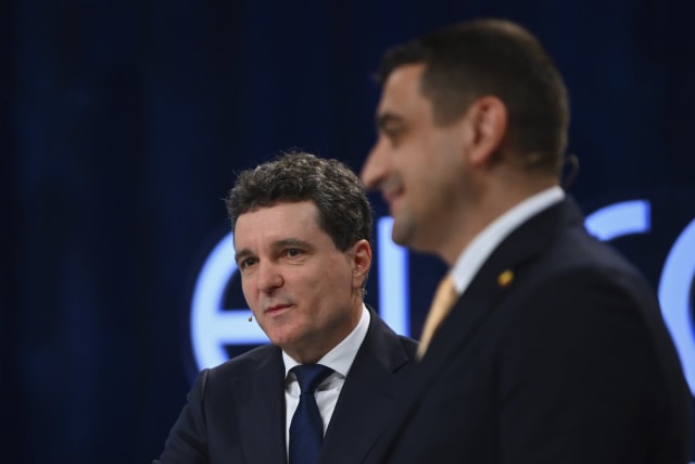 De ce naționalismul etnic duce la fascism, explicat de Simion și Dan