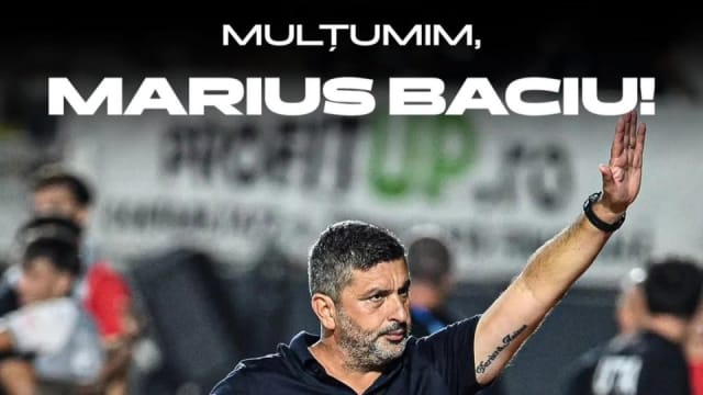 Laurențiu Reghecampf pe banca tehnică a echipei de fotbal