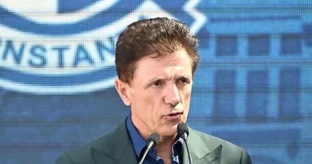 Gică Popescu investește 3 milioane de euro în hotelul Rozmarin din Predeal pentru un muzeu dedicat trofeelor sale