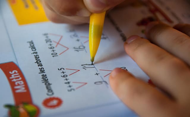 Președintele Nicușor Dan a promulgat eliminarea examenului suplimentar de admitere la liceu