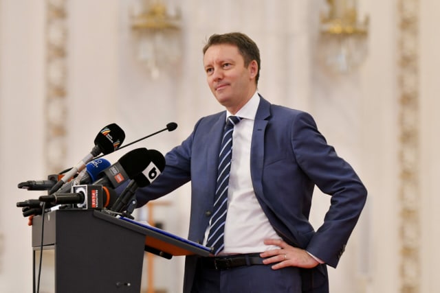 Siegfried Mureșan în timpul conferinței de presă