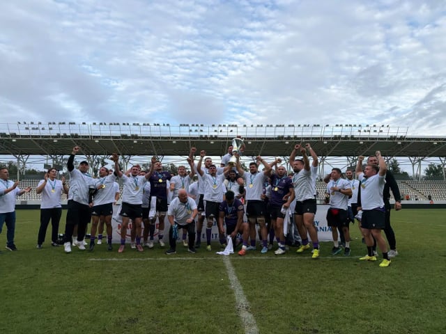 Rugbiștii Timișoarei prezintă azi trofeul național la Timișoara