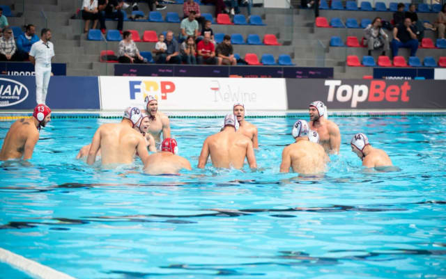 CSM Oradea a câștigat meciul cu Rapid București, scor 13-10 în Superliga de polo