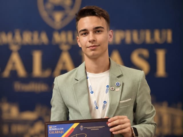 Gabriel Penu critică deciziile privind uniformele în școli: Bullyingul nu a dispărut cu hainele obligatorii