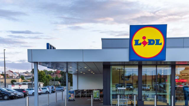 pernă de călătorie în formă de croissant, produs Lidl