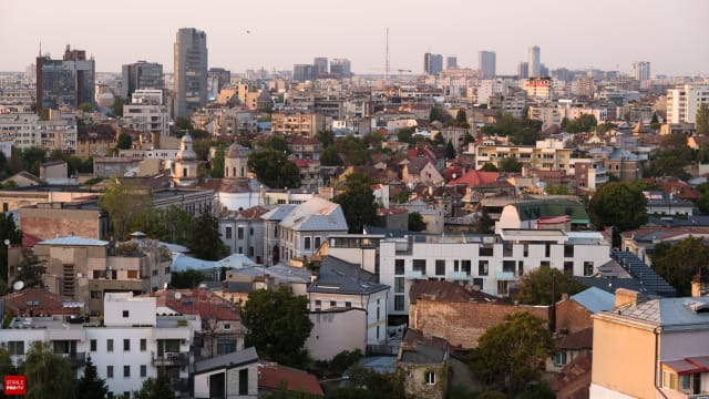 Plan pentru reducerea poluării în zona istorică a Bucureștiului, contestat de șoferi