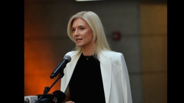 Gorghiu: Toate forțele politice trebuie să negocieze pentru a opri criza