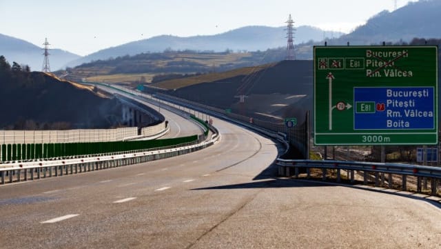 Circulația pe autostrada A1 Sibiu-Pitești se va a închis începând din 5 octombrie 2026 pentru lucrări la pasajul peste bretea rutieră