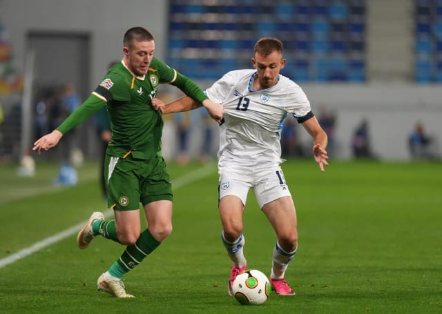 Nikita Stoinov în meciul Irlanda - Israel, în teren