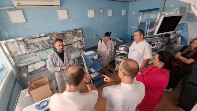 bloc operator modern, aparatură medicală avansată, spital Galați