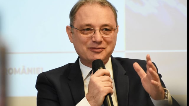 Nicușor Dan l-a desemnat pe Luca Niculescu candidat la funcția de premier
