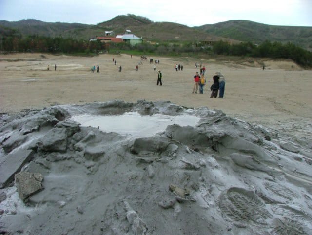 Vulcanii Noroioși, peisaj natural