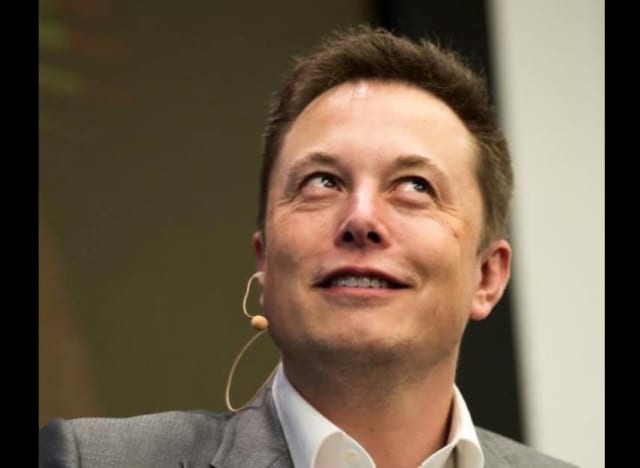 Elon Musk va fi decorat cu Medalia Națională pentru Știință de Donald Trump