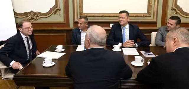 Marius Oprescu la consultări pentru Guvern