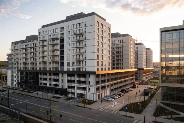 Conflict între dezvoltator și proprietari în Silk District