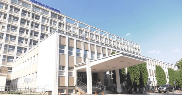 Poliția și Protecția Copilului au intervenit după ce un copil din Liteni a fost adus cu arsuri la spital