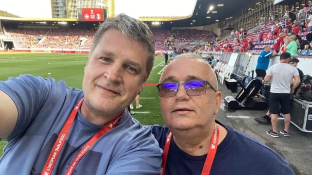 Costi Mocanu și Emil Grădinescu comentând fotbal