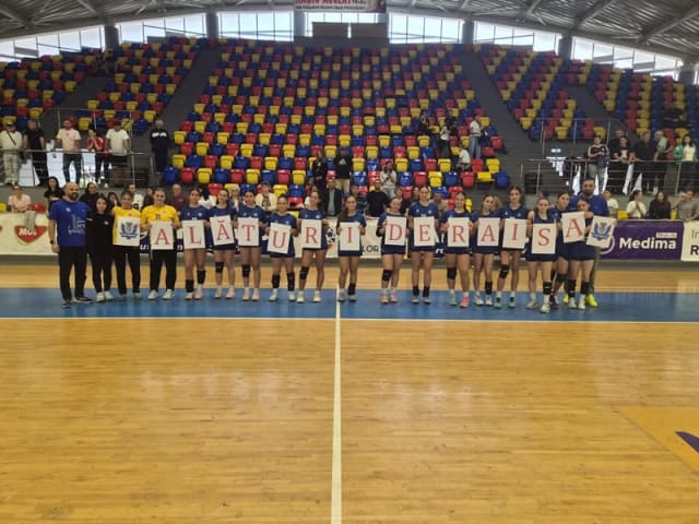 handbaliste CSM Târgu Jiu în acțiune