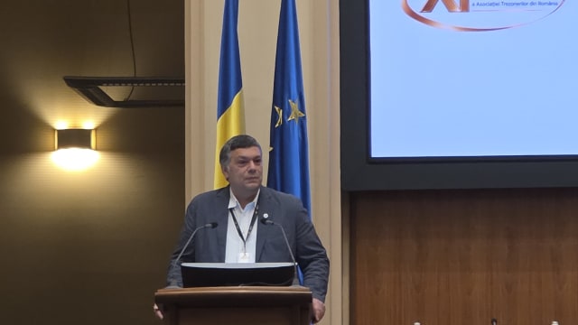 Ștefan Frangulea la conferință despre AI și trezorerie