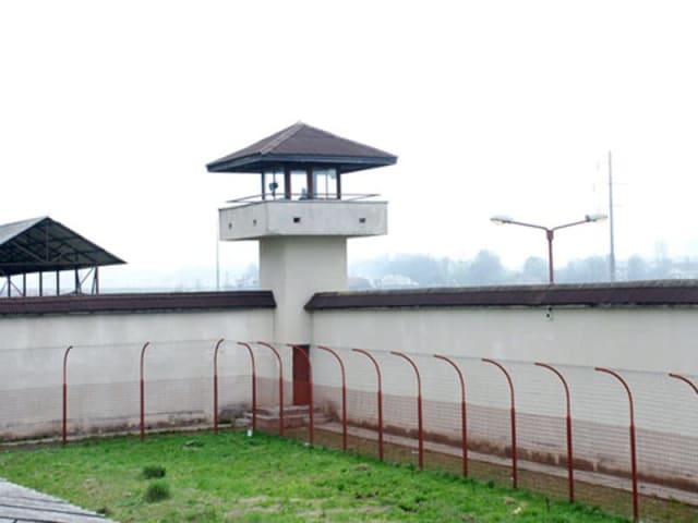 sală de training cu polițiști de penitenciare în timpul unui modul de pregătire