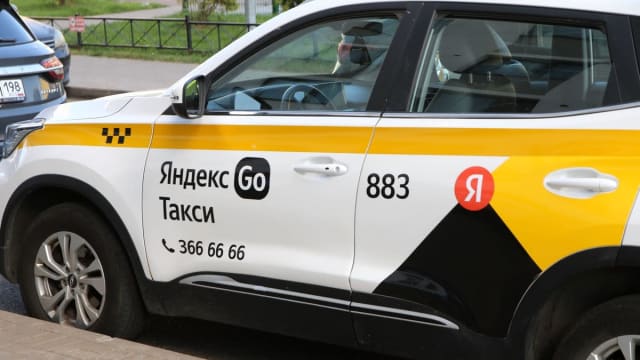 Logo Yandex Go