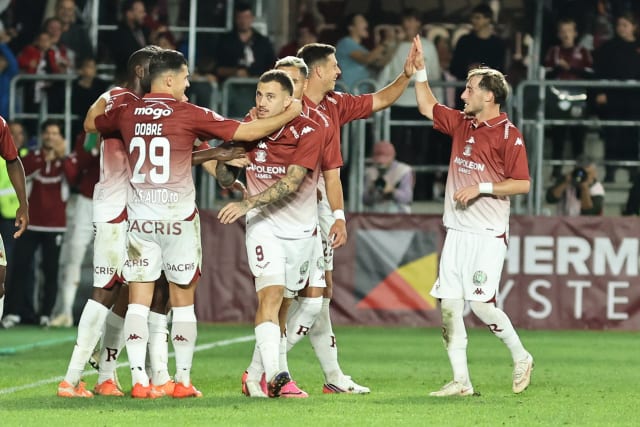 Filip Stojilkovic în timpul unui meci de fotbal
