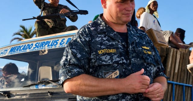 amiralul Mark Montgomery în discuție despre securitatea Europei de Est